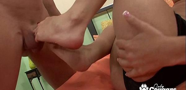  Allie Jordan Jerks Off A Dick With Her Feet